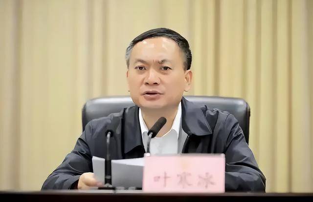 徐芝文任四川省副省长，叶寒冰被免职